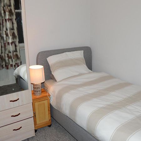Carnegie Holiday Cottage 던펌린 외부 사진