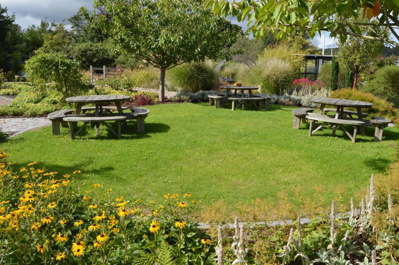 Carnegie Holiday Cottage 던펌린 외부 사진