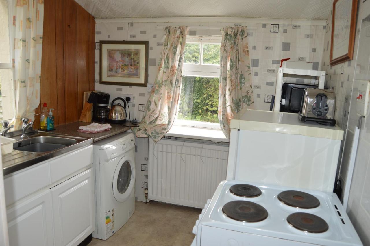 Carnegie Holiday Cottage 던펌린 외부 사진