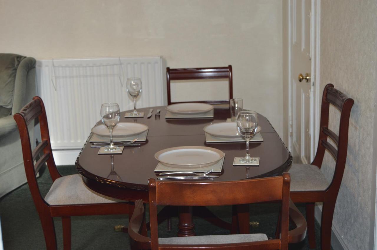 Carnegie Holiday Cottage 던펌린 외부 사진